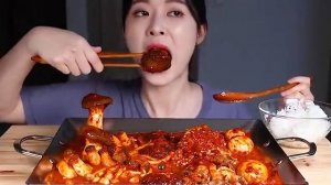 Мукбанг и Mukbang с Радостью: Пряные Грибы 8 Видов! 🍄🔥 Плюс Рецепт