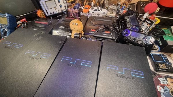 Sony-Sega поток) (18+)