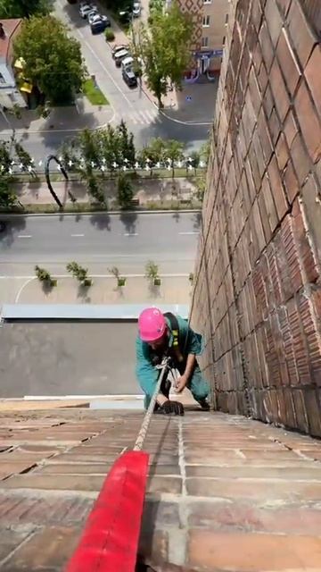 Очистка стены после пожара