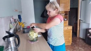 Яблочное варенье__Компот из яблок__Пирог с малиной__