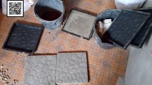 Тестирую формы для заливки тротуарной плитки вида морская галька