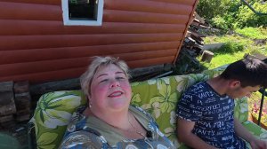 Абдугани  так хотел такую рыбку.Обрезка в теплице и собираем ягоды.