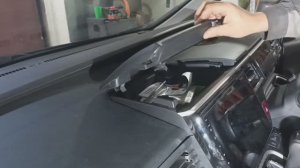 Сломался бардачок Honda Stepwgn 2015 год