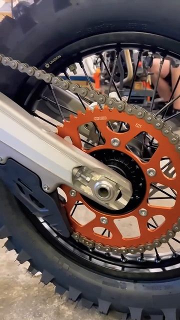 Новинки от TiRex GuruEnduro Nb300 #мото #мотоциклы #эндуро #174 #nb300 смотреть онлайн