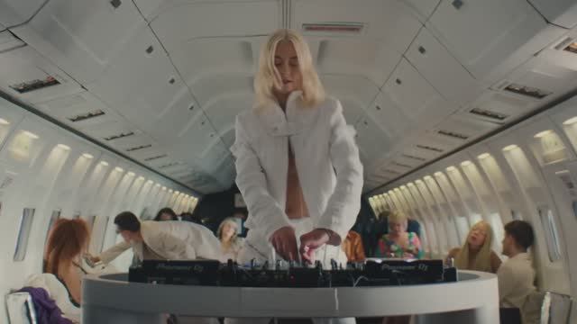 TDJ - SPF INFINI GENESIS (TDJ LIVE FROM HE4VEN)