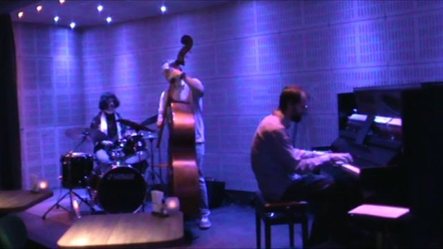 Survival Trio - When Photos Become The Past(V.Vladychkin)