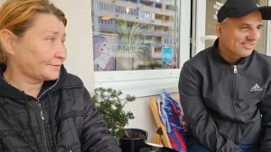 Не могут поделить Сашу Алеута, Аня и Валя не нашутку в него влюбились.