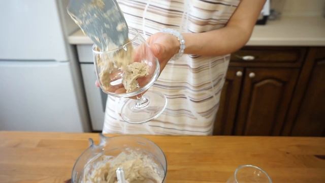 Мороженое из банана кунжутное смотреть онлайн