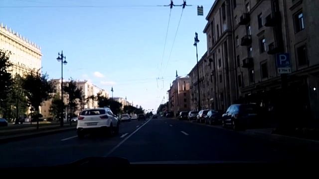 #4371 /03-08-25 г. / Московский, заехали на АЗС...