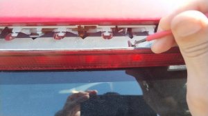 Снять дополнительный стоп сигнал с Сузуки сх4