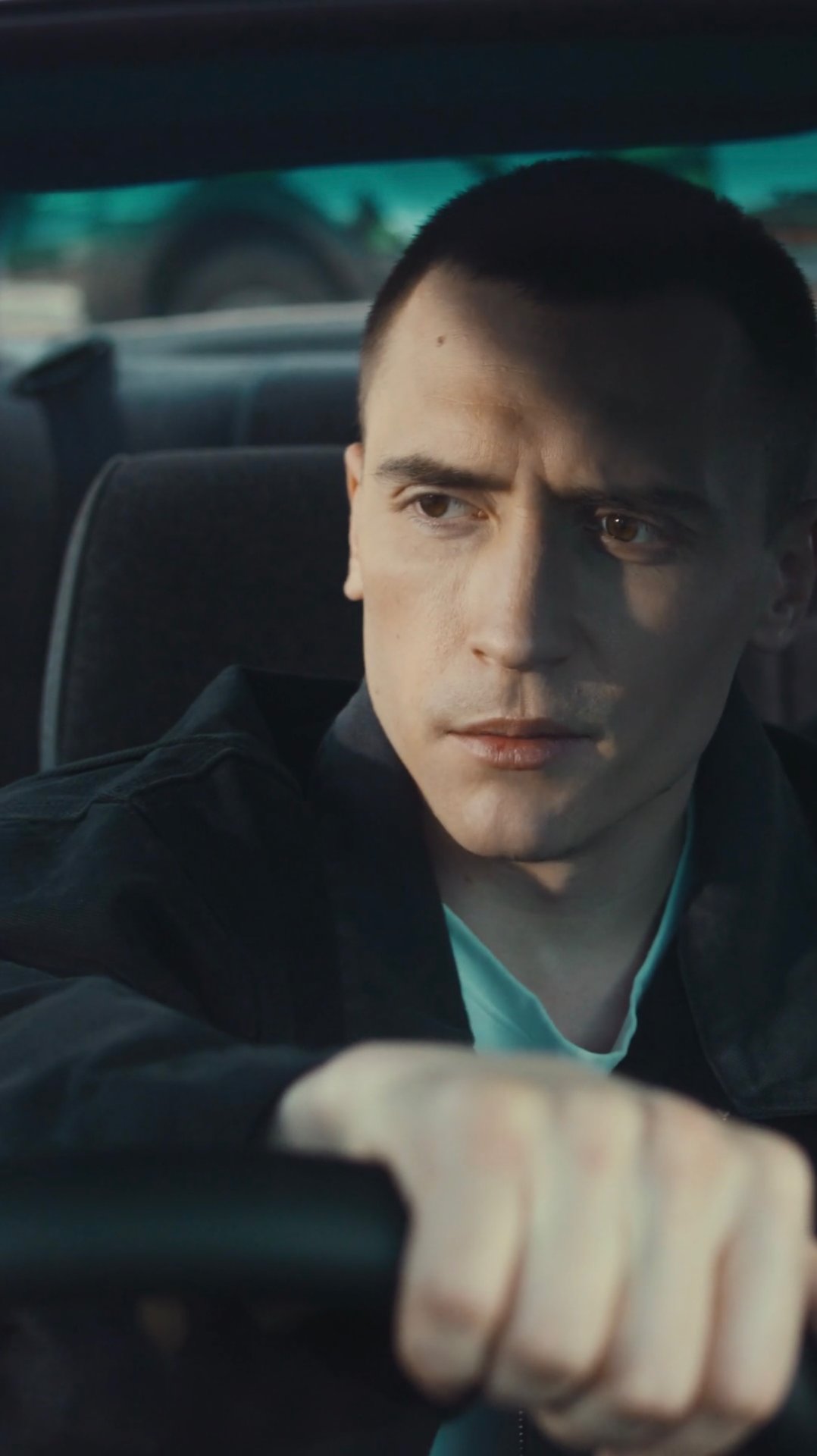 Exhaust смотреть онлайн