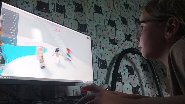 ИГРАЮ В БАШНЮ АДА,встретила друга?