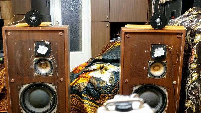 Корвет 35ас (S-90) и MeloDavid Cm25Nd , Melodavid Piccolo28S звук смотреть онлайн