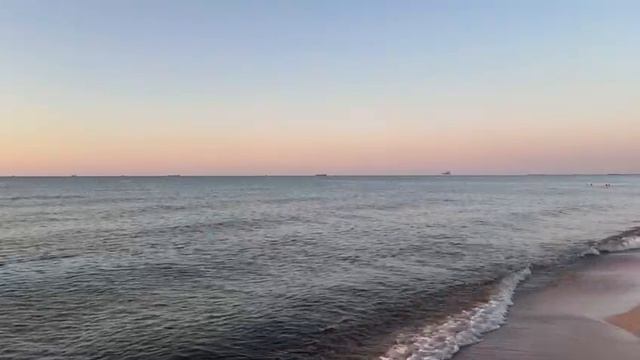 Азовское море летом 2025 в Голубицкой смотреть онлайн