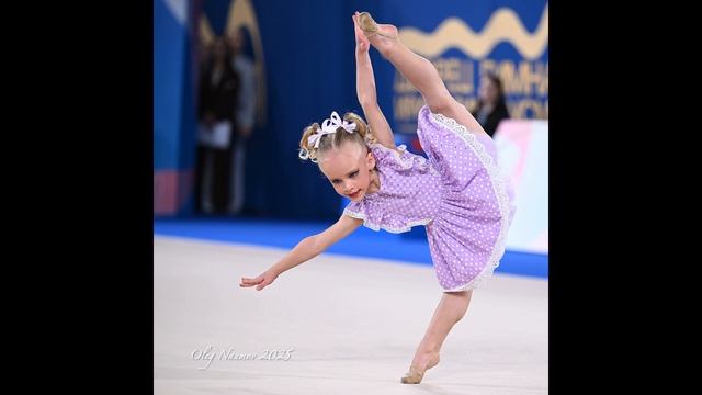 Музыка для художественной гимнастики - Track 9201 смотреть онлайн