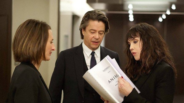 Сериал Десять процентов - 2 сезон 2 серия / Dix pour cent