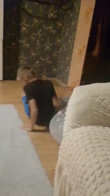 шлёпнулся смотреть онлайн