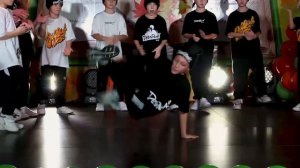 💥 Брейк-данс 5 — яркое выступление учащихся начальной школы!