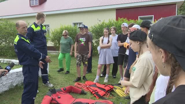 День безопасности в «Светлячке» смотреть онлайн