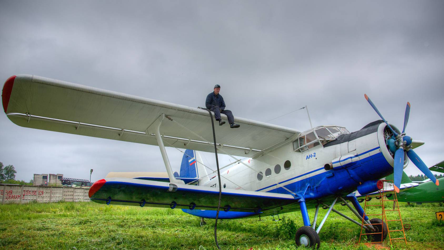 Песенка про АН-2 или марш кукурузника. смотреть онлайн