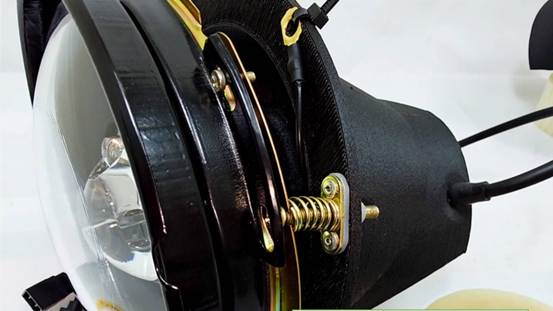 Круглые универсальные фары от Ledstudio смотреть онлайн