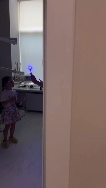 Лечение зубов детям с заботой и юмором #стоматологиядоминанта #лечениезубов #дети #стоматолог #юмор