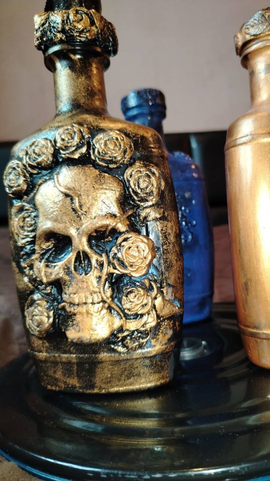 Семейство бутылок Череп новые