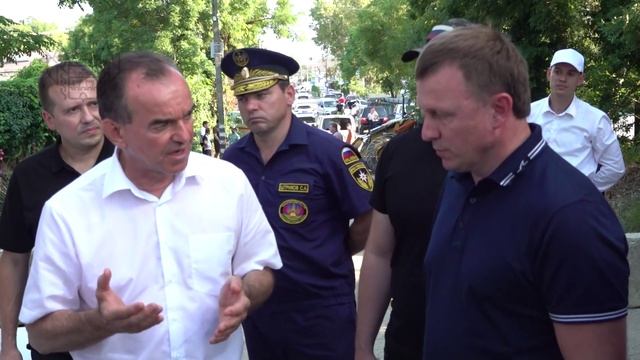 Проинспектировал восстановительные работы в Туапсинском муниципальном округе смотреть онлайн