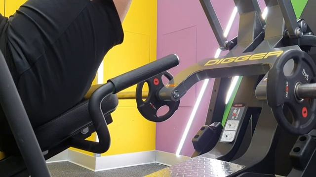 Обзор Тренажера жим ногами Hasttings Digger HD008-5. смотреть онлайн