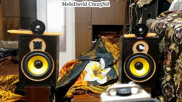 MeloDavid Cm25Nd vs Melodavid Piccolo28S звук. смотреть онлайн