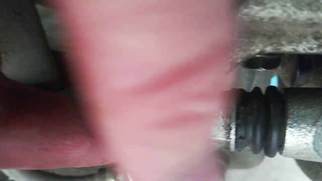 Смазка направляющих тормозных суппортов Mitsubishi Outlander III