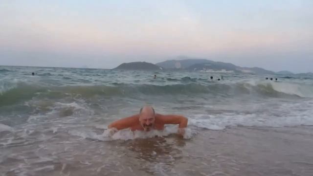 На одном из пляжей Начанга(Вьетнам)...