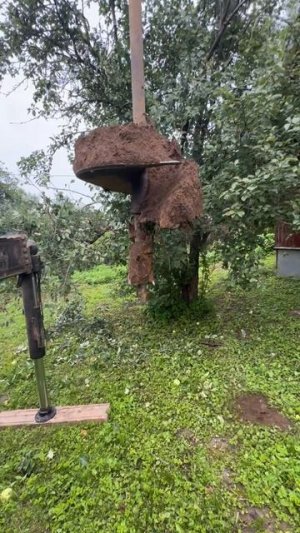 Бурение колодца машиной