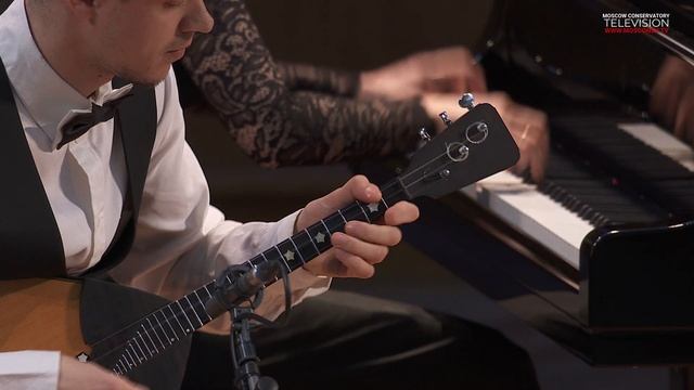 Вячеслав Худорожков (балалайка) Концерт "Всероссийская декада выпускников творческих ВУЗов" смотреть онлайн