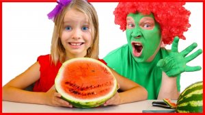 Милана и папа борятся со злобными вирусами и бактериями