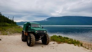 Неделя отпуска в тайге на самодельном вездеходе.