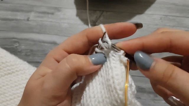 Комбинезон для новорожденного спицами часть 3 / Подробный мастер - класс по вязанию комбинезона смотреть онлайн