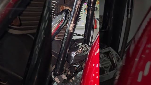 Harley-Davidson Switchback 2012 красный смотреть онлайн