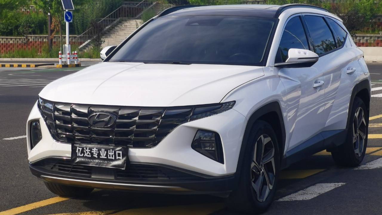 Hyundai Tucson L 1.5T комплектация ""Престиж" 2021 года под заказ из Китая смотреть онлайн