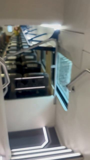 Такое вижу впервые) Аврора двухэтажный поезд #travel #moscow #saintpetersburg #rossiya #путешествия