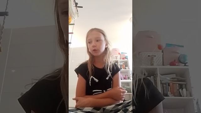 в комнате малышей переустановка и пополнение