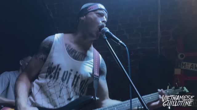 Vietnamese Guillotine - Демократия (Муром, Точка)