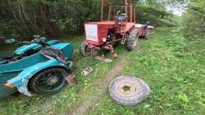 Авария Т-25: Колесо упало! Срочный выезд на мотоцикле Урал с братом.