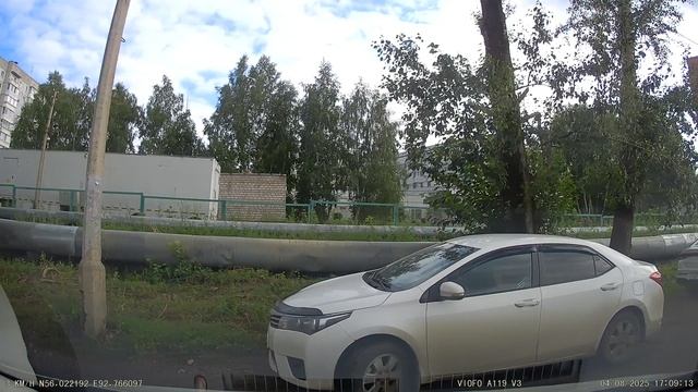 Почти #1 смотреть онлайн