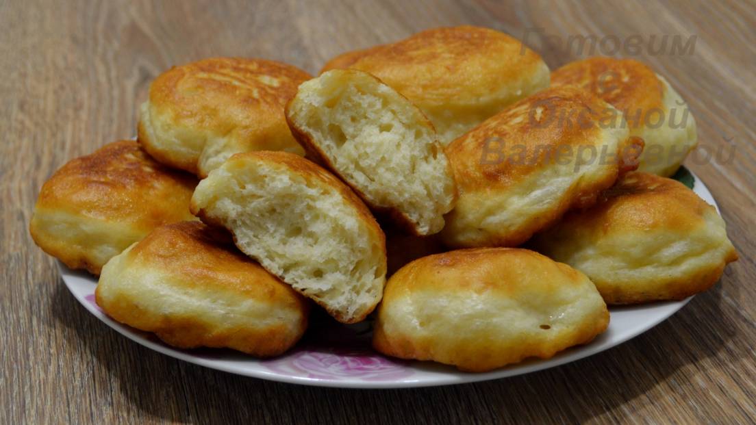 Пышные оладьи на дрожжах. Оладьи которые не опадают. Готовим с Оксаной Валерьевной. смотреть онлайн