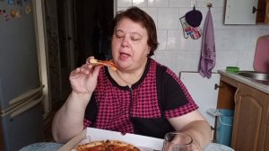 Раз в год закажешь доставку 🍱 и то проблемы 🤦