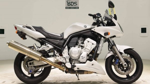 Видеообзор Yamaha Fazer FZS1000 2005