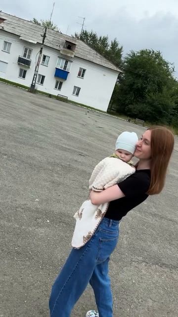 Жук хитрожомый😅