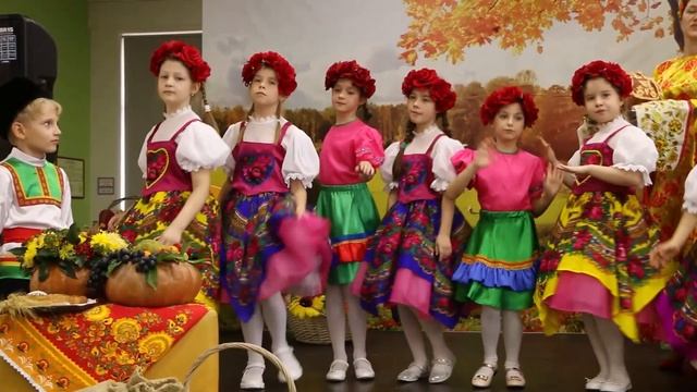 🔥 Фольклорное сокровище: казачья песня «За Кубанью огни горят» смотреть онлайн