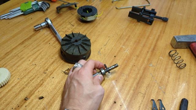 Ремонт триммера STIHL FSE 52 | 3D Кот смотреть онлайн